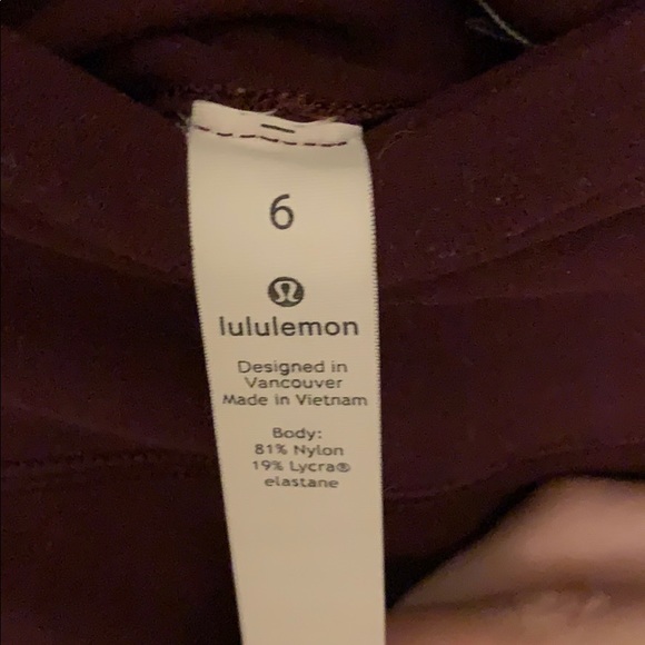Lululemon Align Leggings 28” in Cassis - Picture 5 of 5